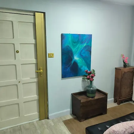 La Puebla Apartment